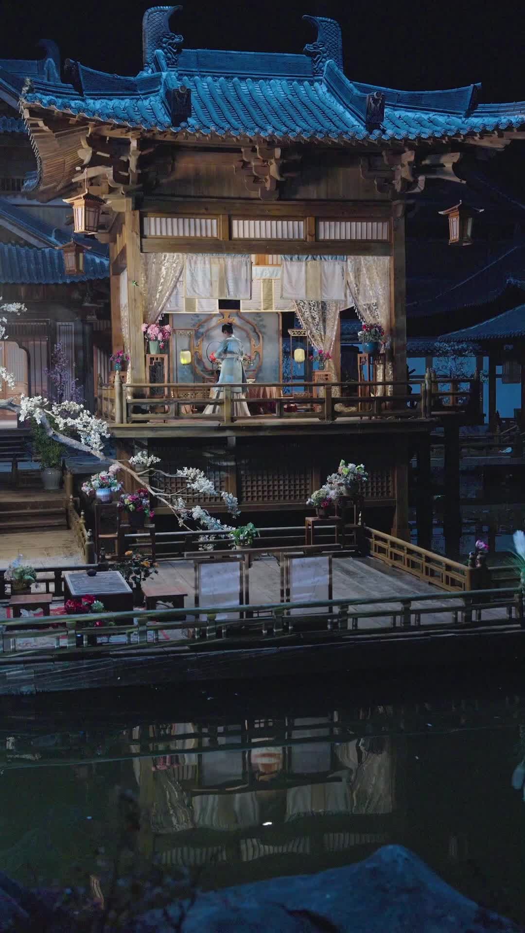 Episode 8 - I Dumped the Emperor and Took Power